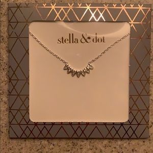Stella and Dot Necklace